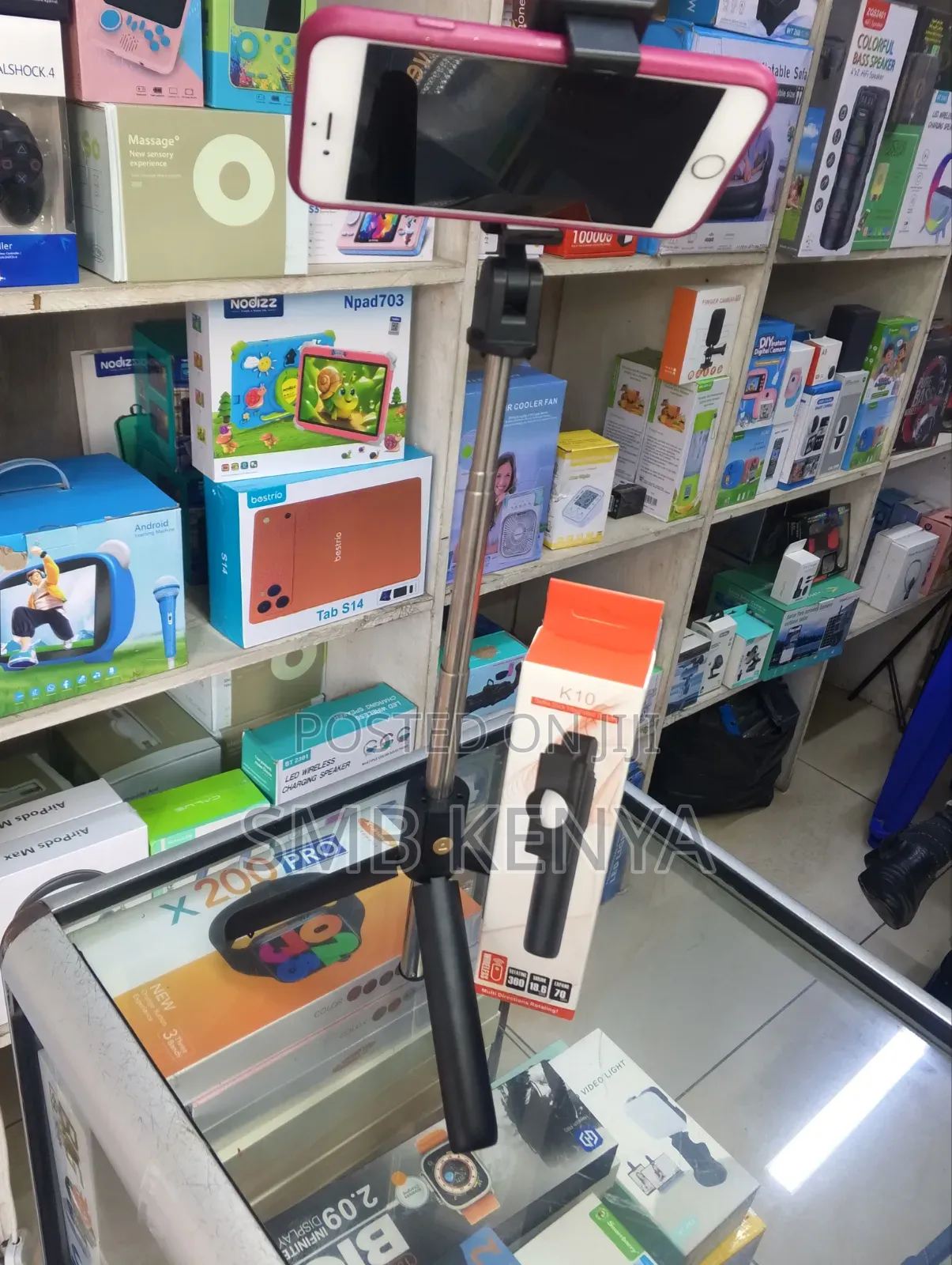 Fordable 3 in 1 Wireless Bluetooth Tripod and Selfie Stick