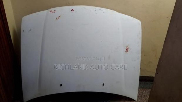 Bonnet Nissan B15/Sunny