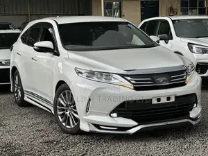 Toyota Harrier 2.0 2019 Pearl