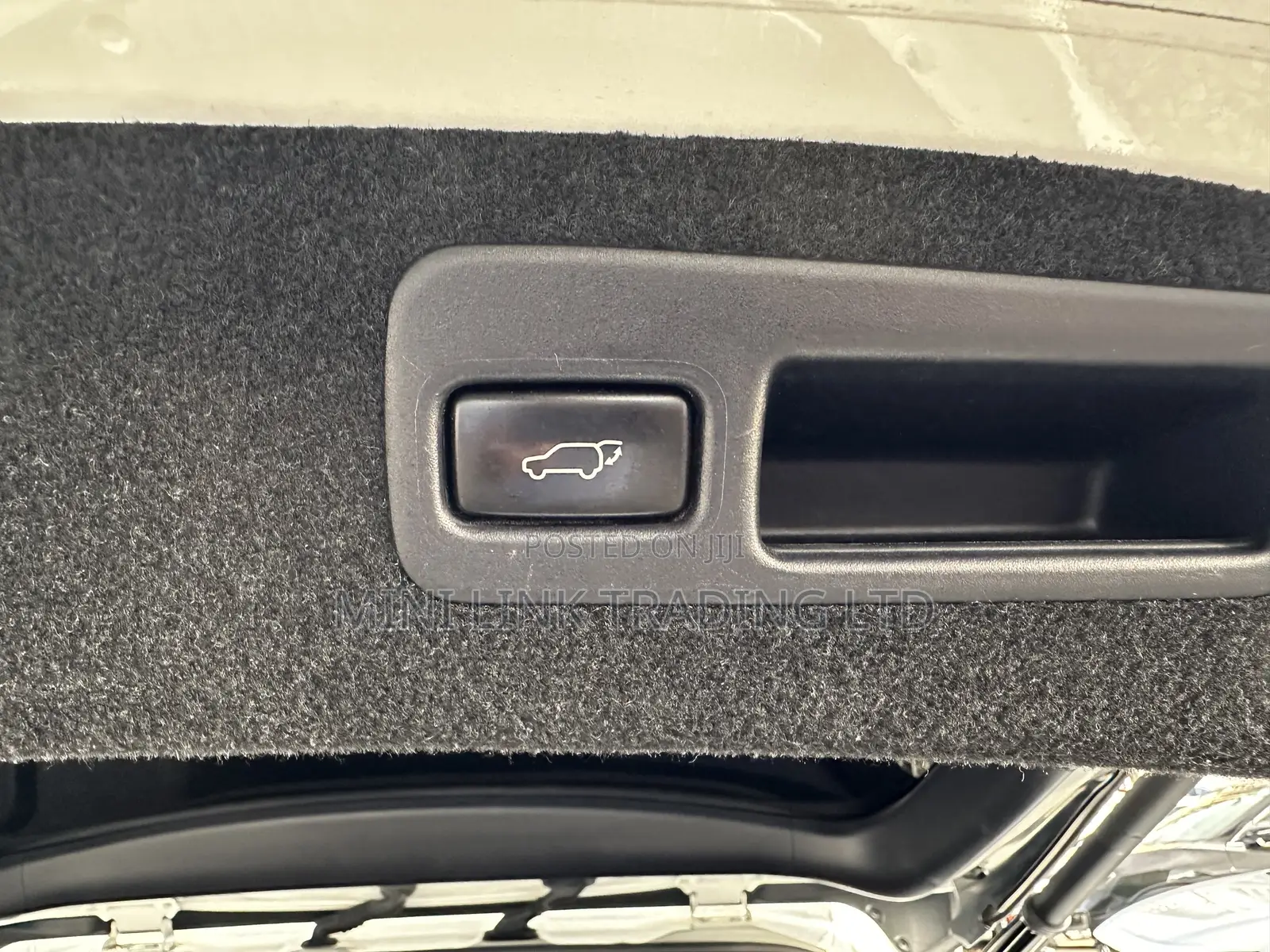 Toyota Harrier 2.0 2019 Pearl