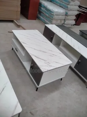 Modern Two -Tone Tv Stand /Coffee Table