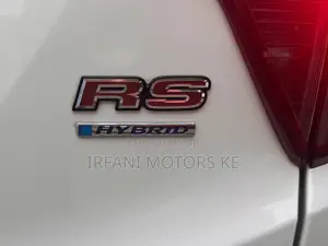 Honda Vezel 1.5 Hybrid 2WD 2019 White