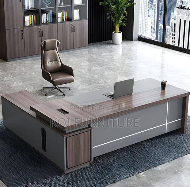 Office Desk; 1.6 Meters Professionalism Executive Ofice Desk