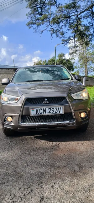 Mitsubishi RVR 2.0 2011 Gray