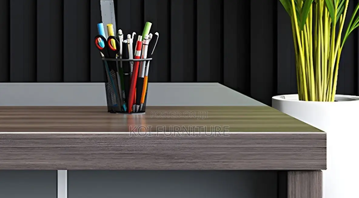 Office Desk; 1.6 Meters Professionalism Executive Ofice Desk