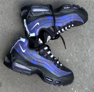 Airmax 95 Camouflage-Blue Black and Brown Colourway.