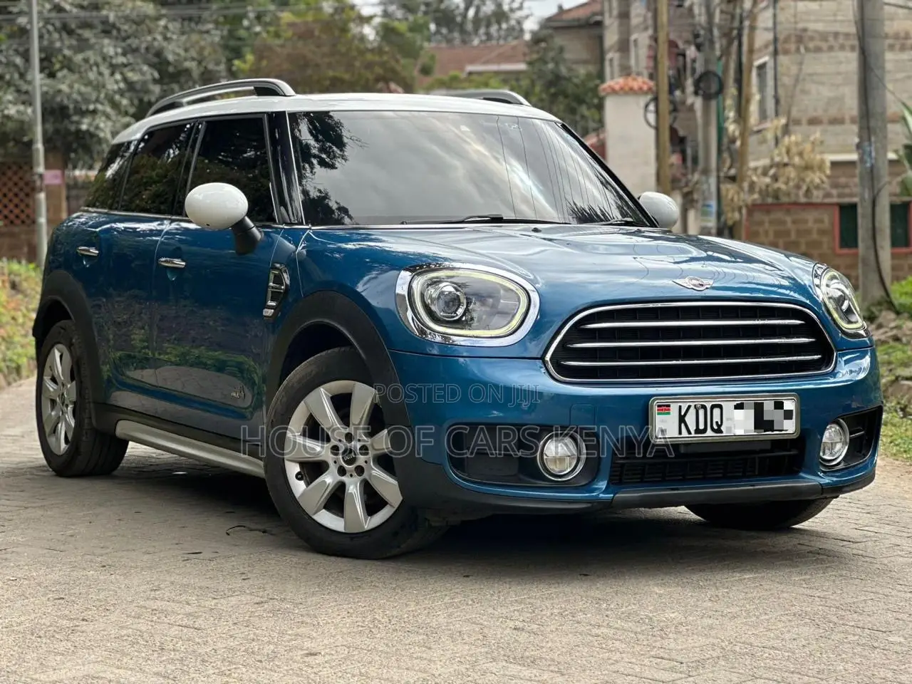 Mini Cooper 2018 Blue