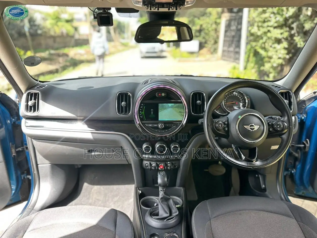 Mini Cooper 2018 Blue