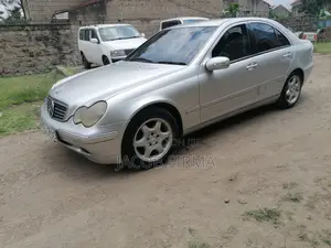 Mercedes-Benz C200 2000 Silver