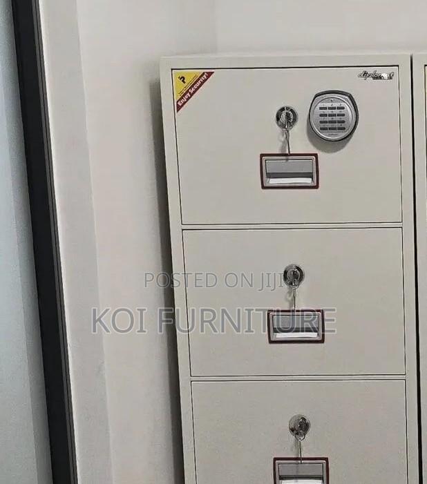 Office Safe; Power Strip Fireproof Executive Safe With 4 Drawers - thumbnail 4
