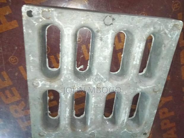 Gully Grating - 260mmx260mm - thumbnail 3