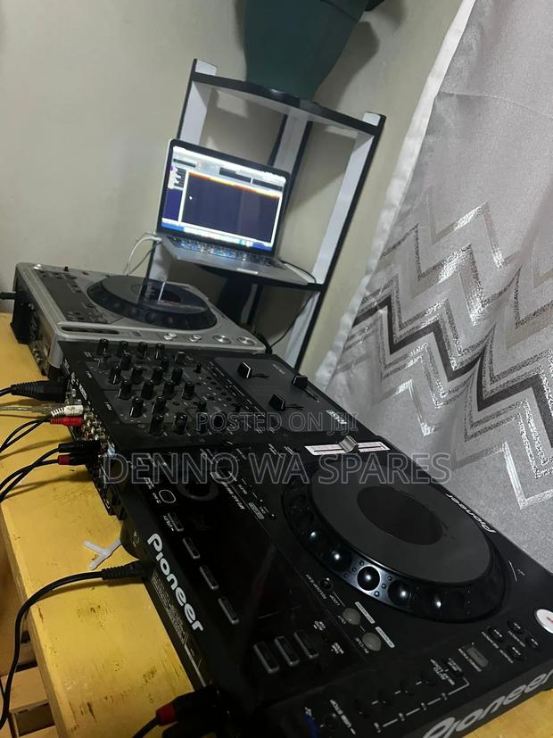 Dj Equipments