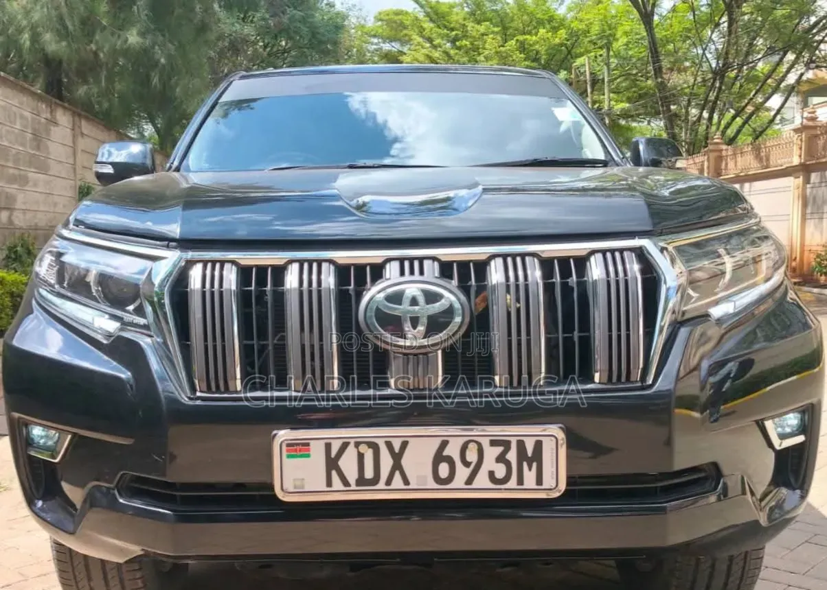 Toyota Land Cruiser Prado 2015 Black