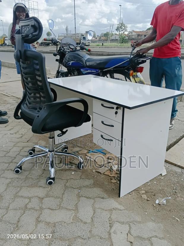 Office Headrest and Office Desk - main view