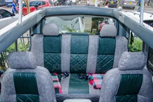 Toyota HiAce 2007 Silver