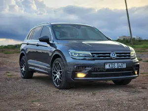 Volkswagen Tiguan 2.0T S AWD 4MOTION 2018 Gray