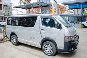 Toyota HiAce 2007 Silver