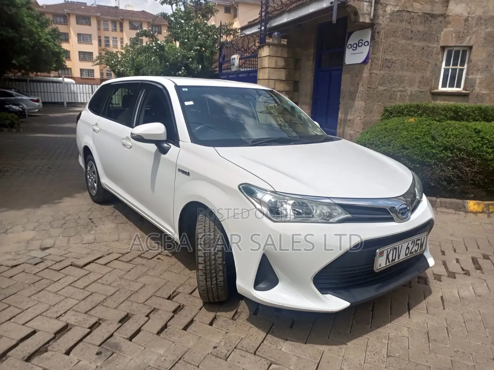 Toyota Corolla Fielder 2019 White