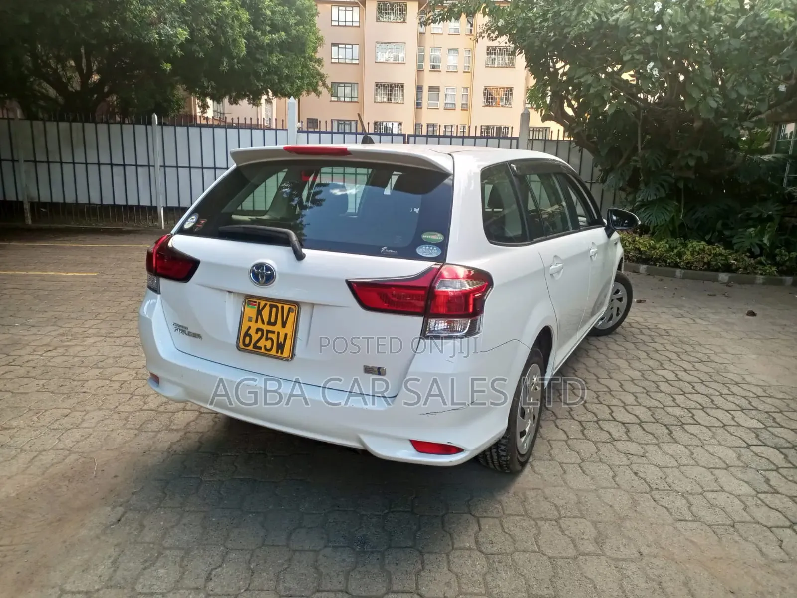 Toyota Corolla Fielder 2019 White