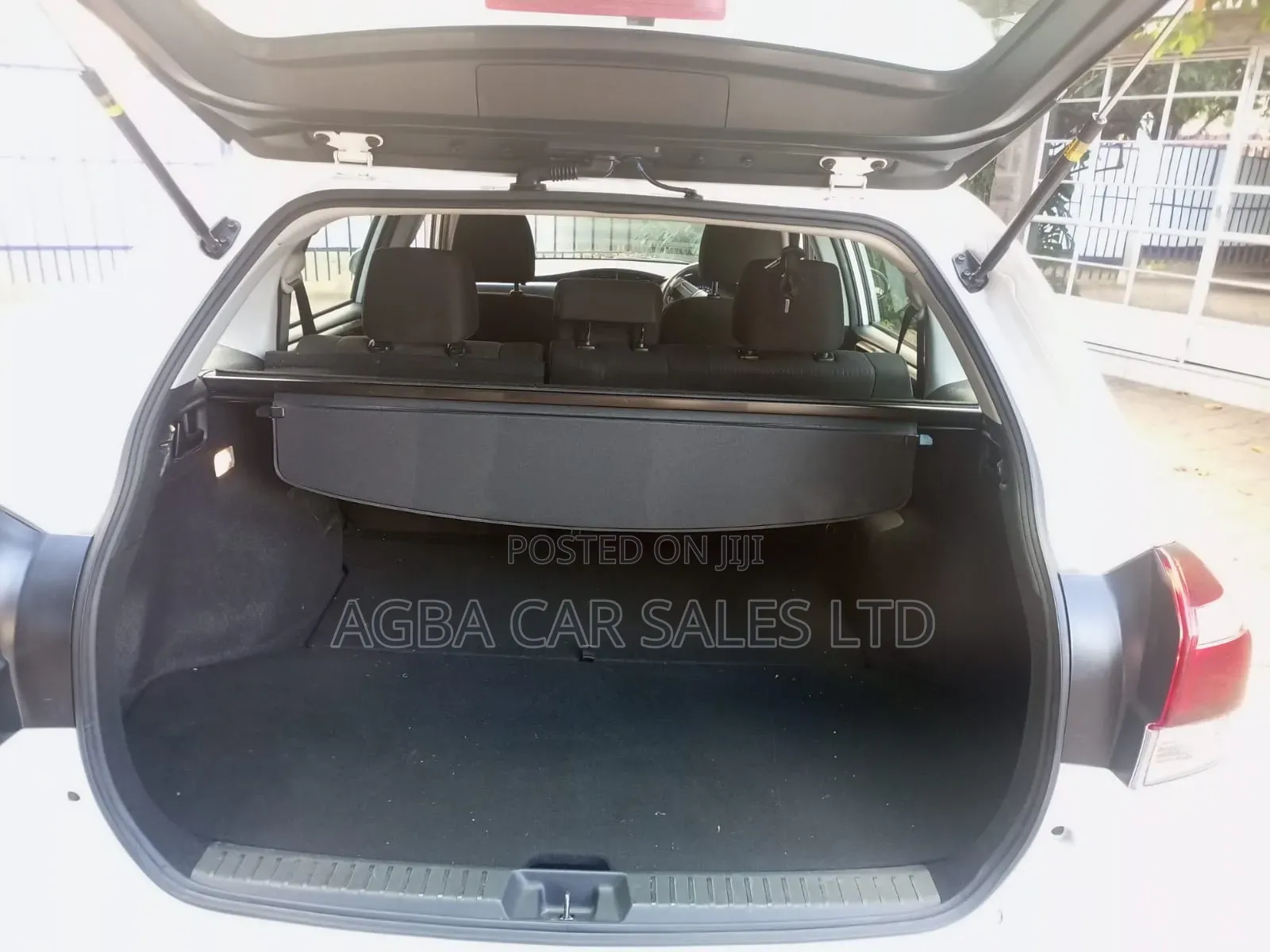 Toyota Corolla Fielder 2019 White