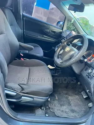Toyota Wish 2013 Gray