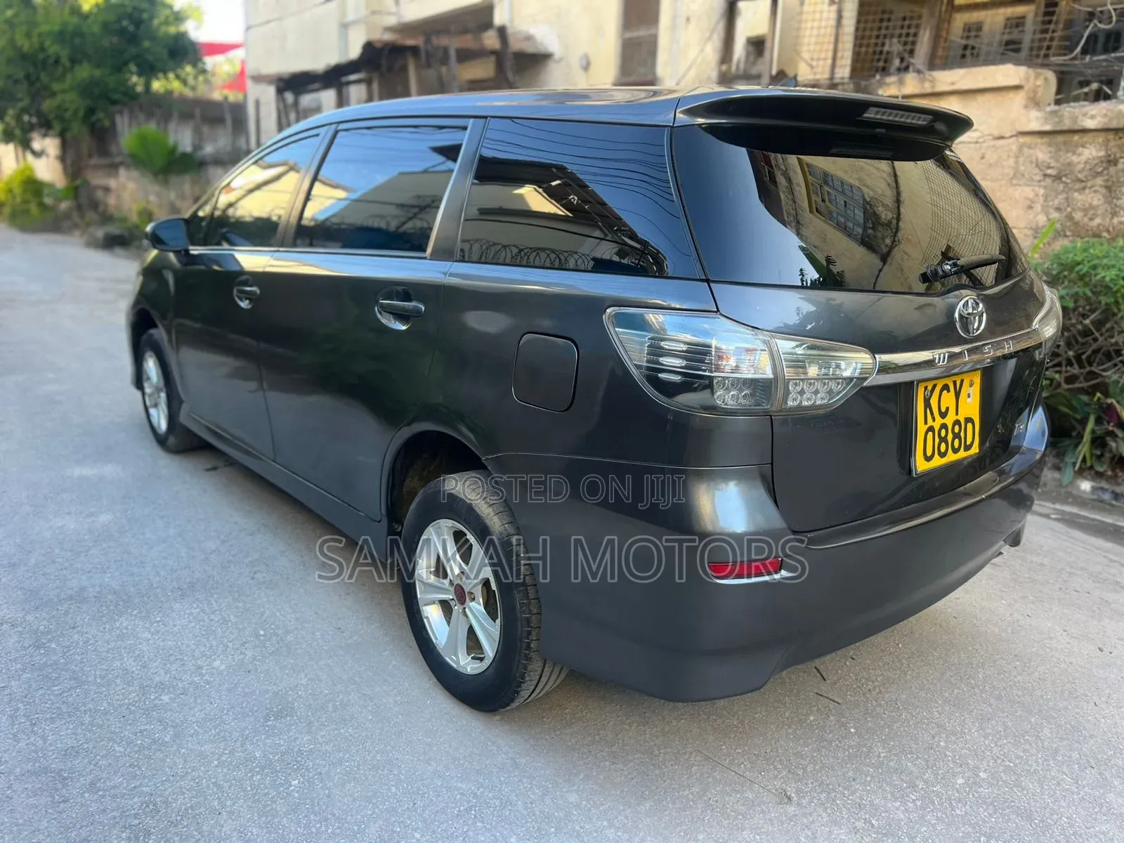 Toyota Wish 2013 Gray
