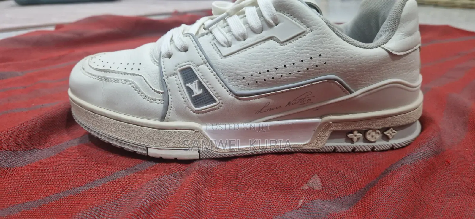 Louis Vuitton Sneaker