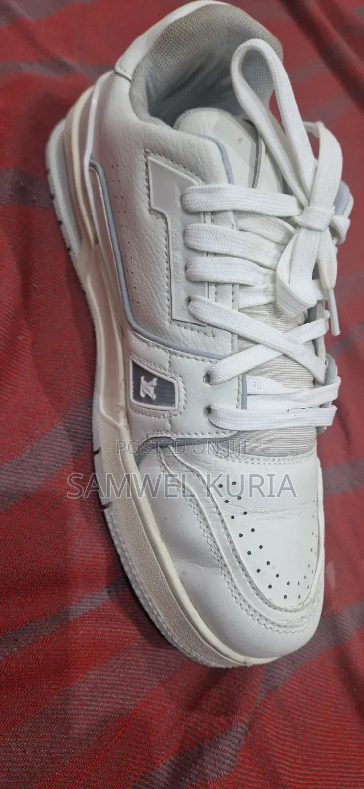 Louis Vuitton Sneaker