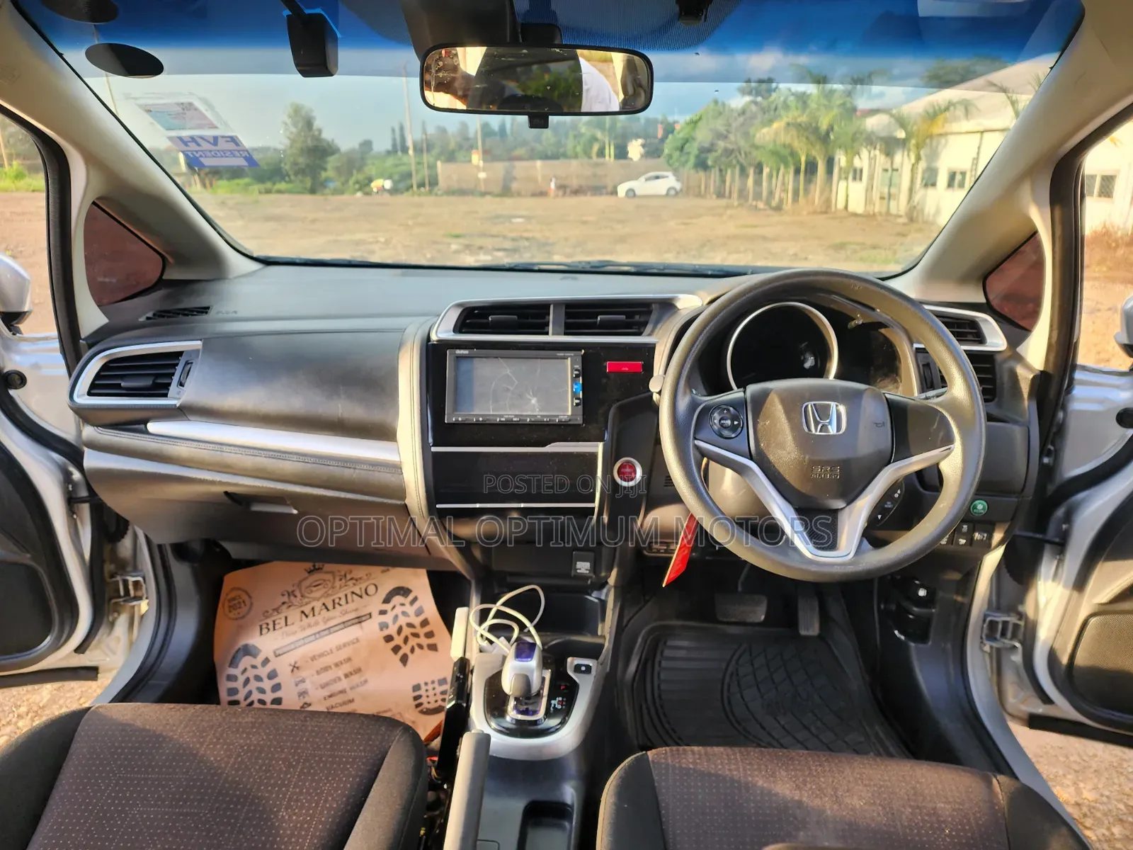 Honda Fit 2017 Silver