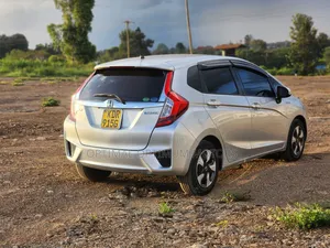 Honda Fit 2017 Silver