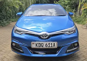 Toyota Auris 2017 Blue