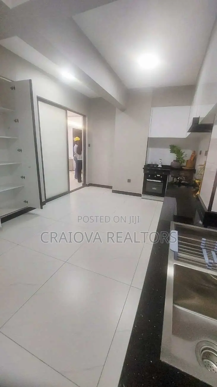 4bdrm Apartment in Kileleshwa for sale