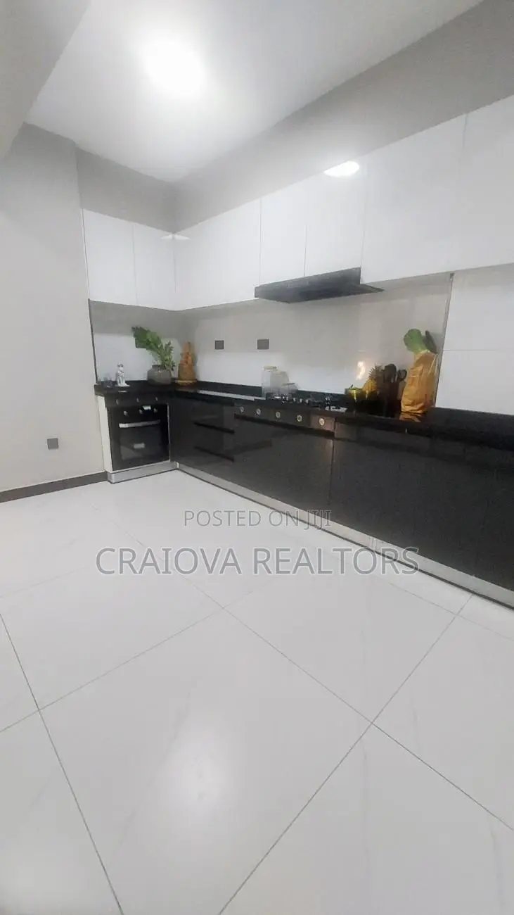 4bdrm Apartment in Kileleshwa for sale