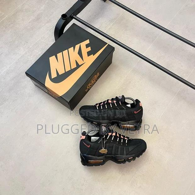 Airmax 95 "Central Cee" Og Sneakers. - thumbnail 2