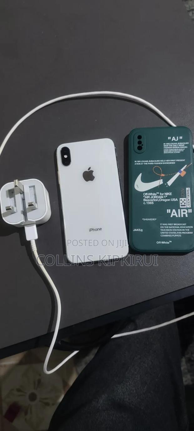 Apple iPhone X 64 GB Silver