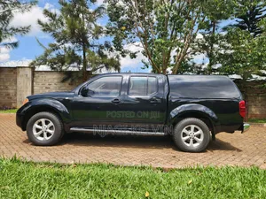 Nissan Navara 2007 Black