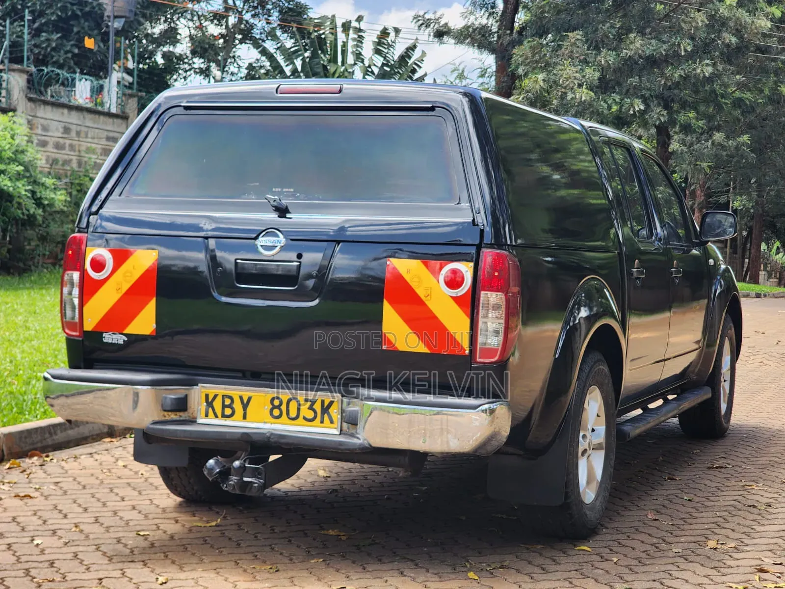 Nissan Navara 2007 Black