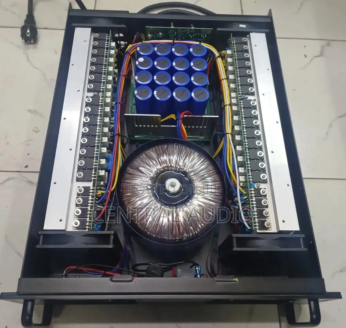 Peavey Cs6000 Original Power Amplifier