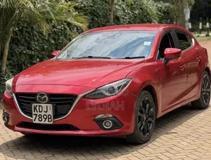 Mazda Axela 2015 Red