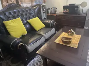 Adams Jamhuri Posta Fully-Furnished 1-BDRM House for Short-Stay Rental