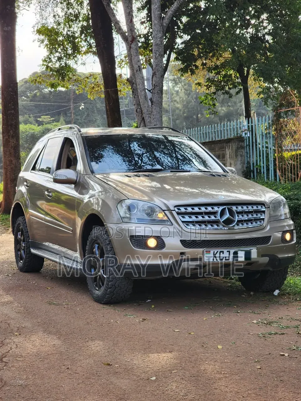 Mercedes-Benz M Class ML350 AWD 4MATIC 2009 Gold