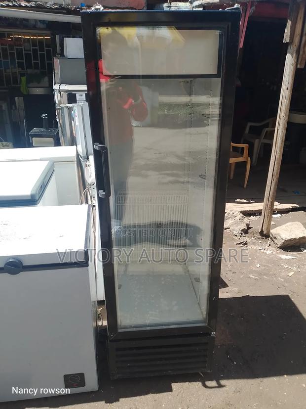 Black Medium Fridge (Display) - thumbnail 2