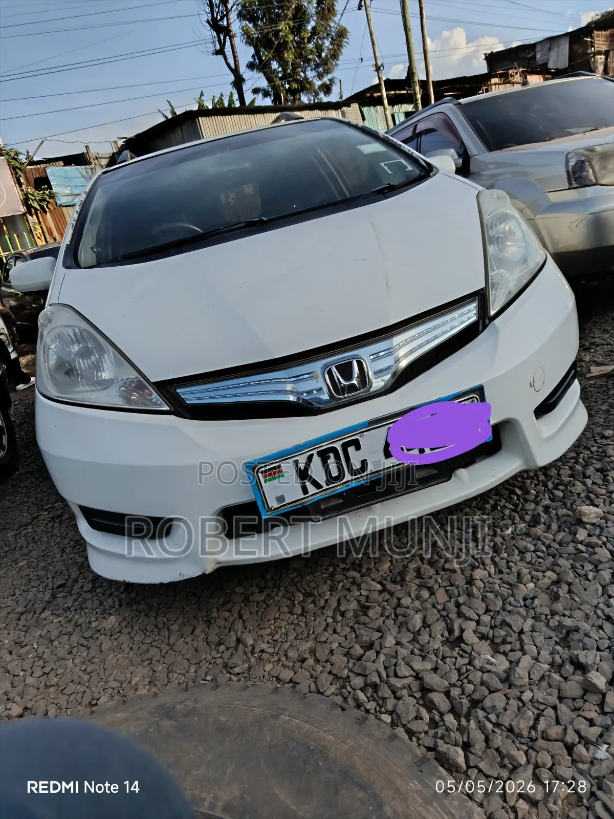 Honda Fit Shuttle 1.3 Hybrid 2WD 2013 White