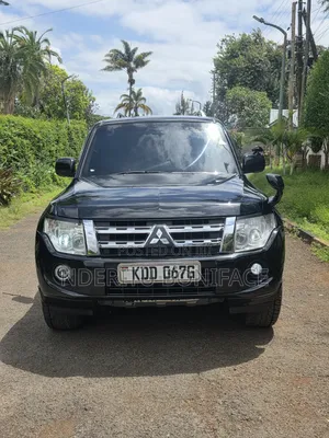 Mitsubishi Pajero V80 3.0 VR-I 2013 Black
