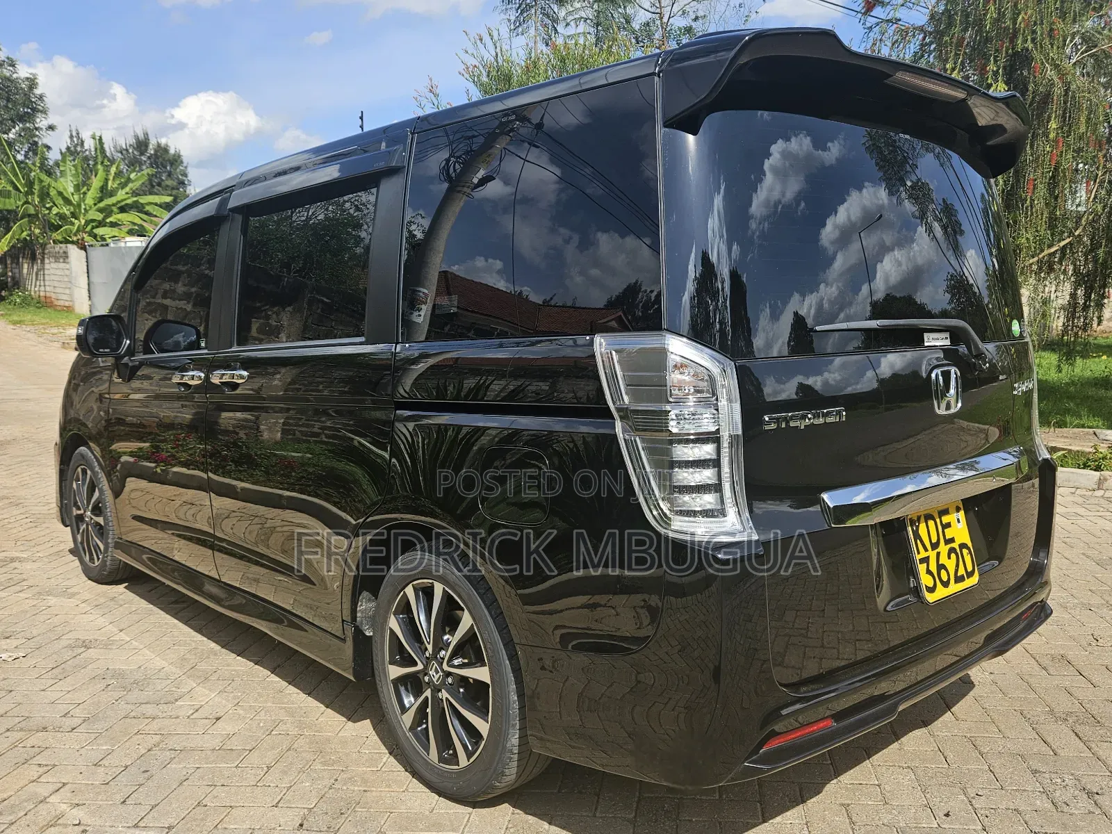 Honda Stepwgn 2014 Black