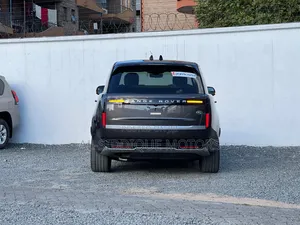 Land Rover Range Rover Vogue 2023 Gray