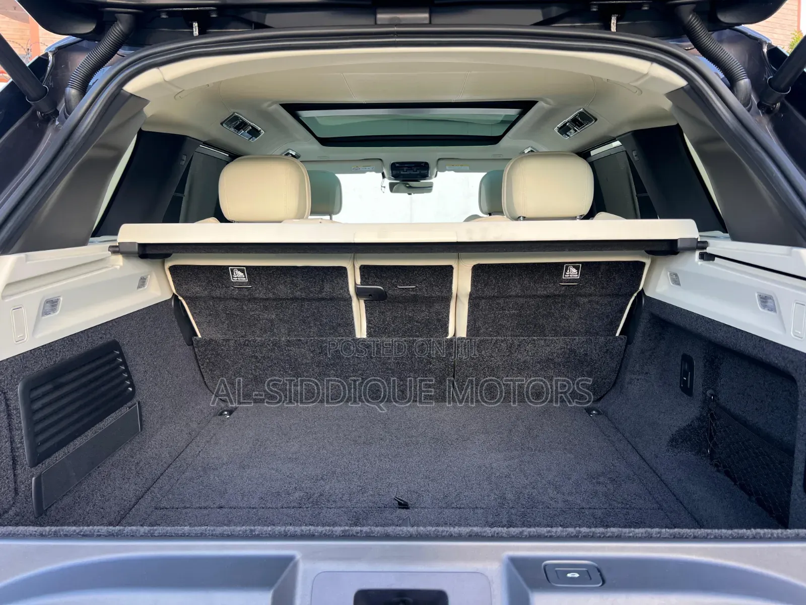 Land Rover Range Rover Vogue 2023 Gray