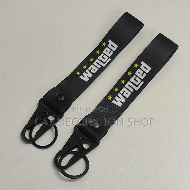 2pc Decorative Motorist Wanted Branded Key Tag Chain