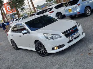 Subaru Legacy 2013 Pearl