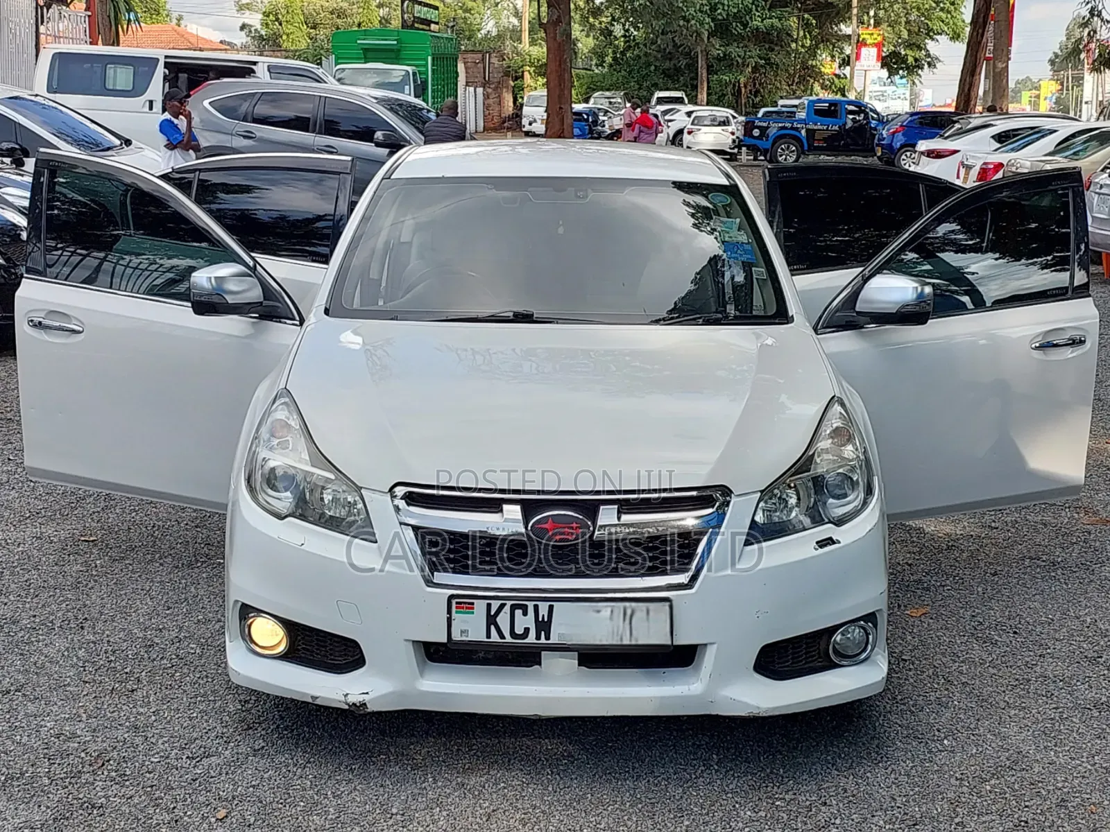 Subaru Legacy 2013 Pearl